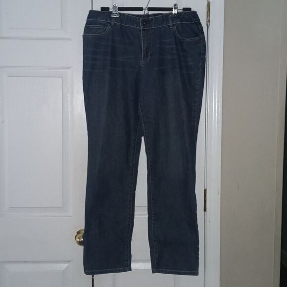 Chico's Platinum Denim Ultimate Fit Slim Leg  Jeans Sz 2  EUC - Picture 1 of 8